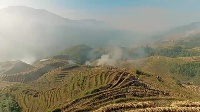 空中的龙脊梯田