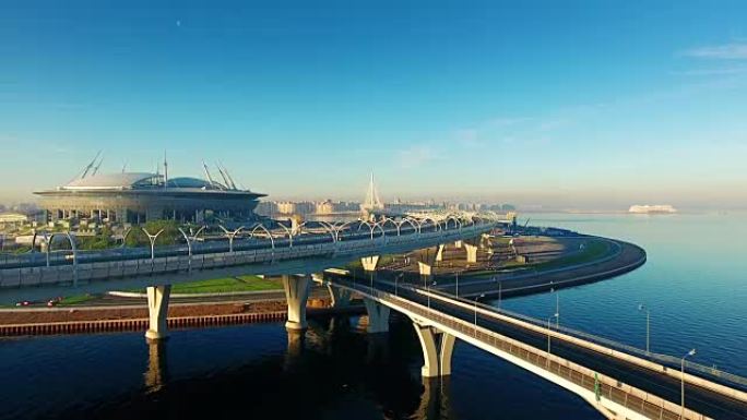 Krestovsky体育场，也称为Zenit Arena，是位于俄罗斯圣彼得堡Krestovsky岛