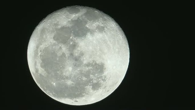 4K: 夜晚的超级月亮