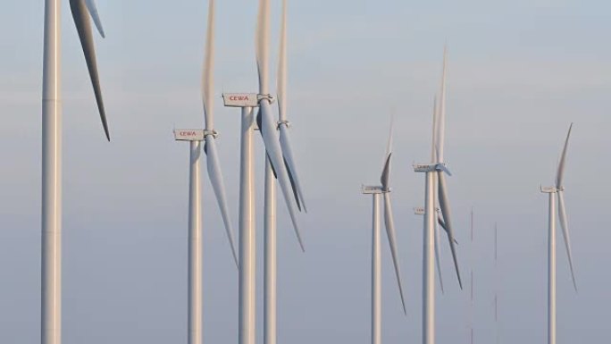 泰国碧差汶Khao Khor的风力涡轮机