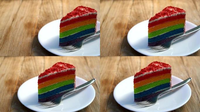 彩虹天鹅绒蛋糕高热量食品减肥节食