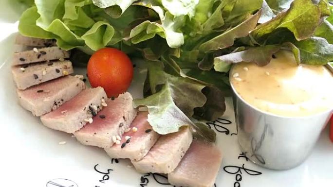 生金枪鱼肉沙拉有机食物蔬菜减肥减脂餐食