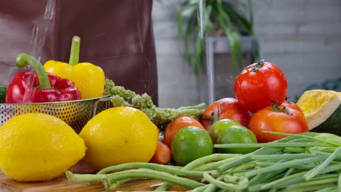 户外厨房的水果和蔬菜