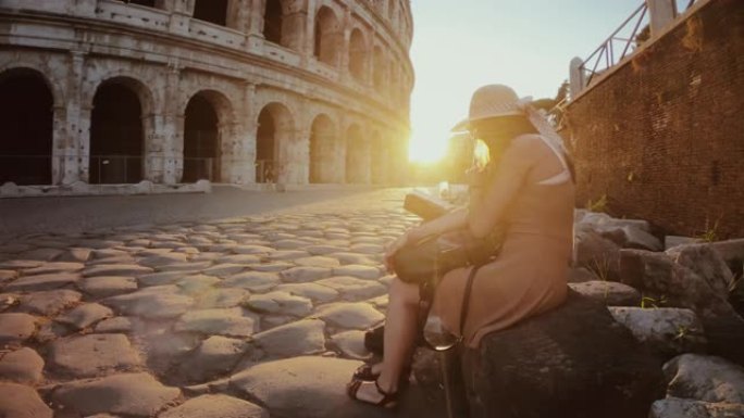 罗马的旅游妇女: 体育馆