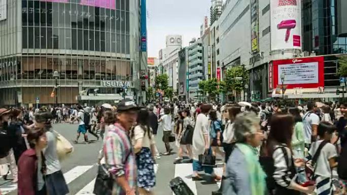 东京涩谷穿越的实时视频