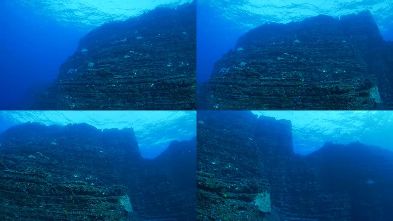 墨西哥巨型海底岩石