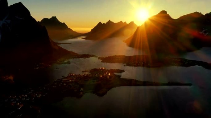 挪威罗弗滕群岛晚霞。Reine Lofoten是挪威诺尔兰郡的一个群岛。