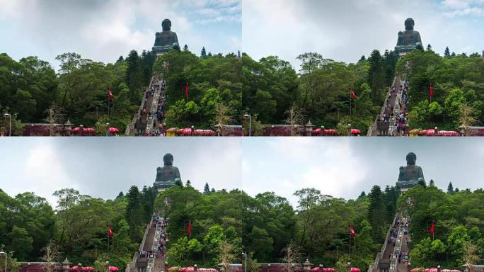 时间流逝: 游客在香港昂坪参观天坛佛