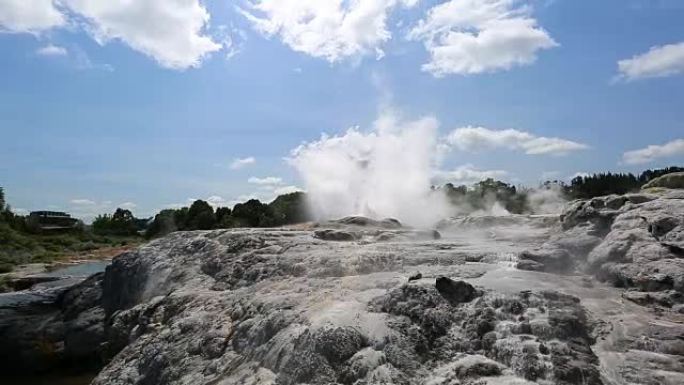 波胡图geyser