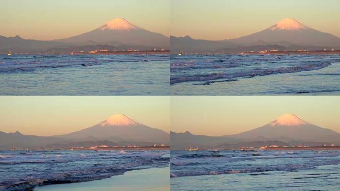 富士山冲浪者晨间海滩