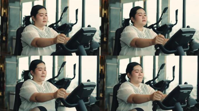 亚洲女性在椭圆机上锻炼