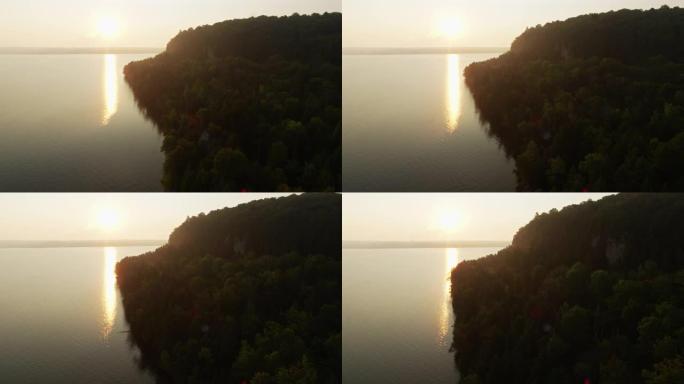 密歇根湖绿湾上空的日落-空中