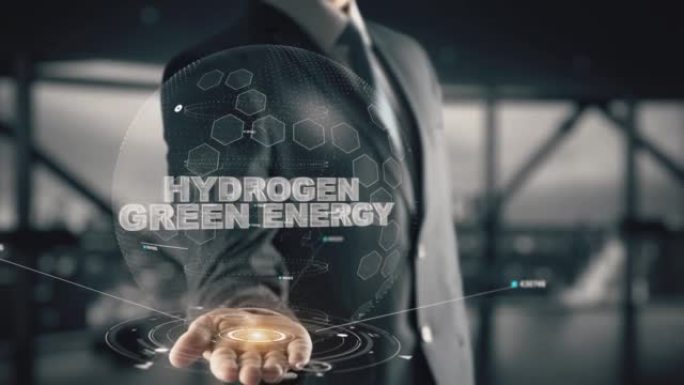 具有氢绿色能源全息图概念的商人