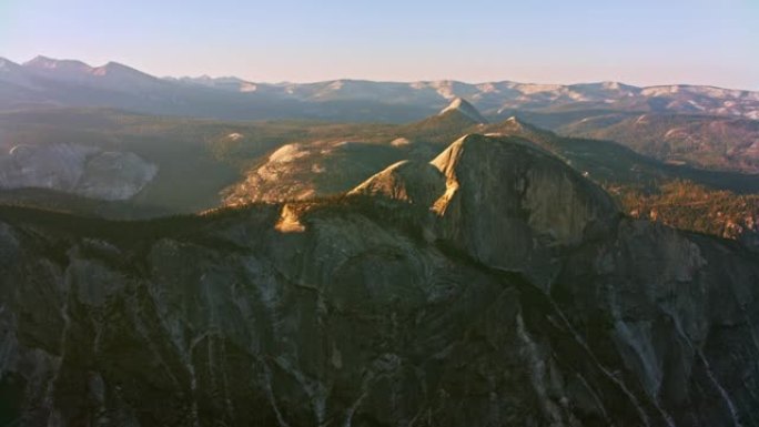 加州优胜美地国家公园空中半穹顶