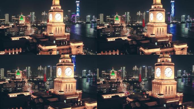 中国上海，外滩和黄坡河夜间航拍。