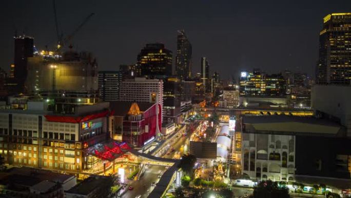 夜间照明曼谷市市中心交通街屋顶全景4k延时泰国