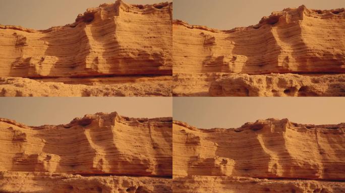 沙漠气候的火星环境。山被黄色的雾覆盖。