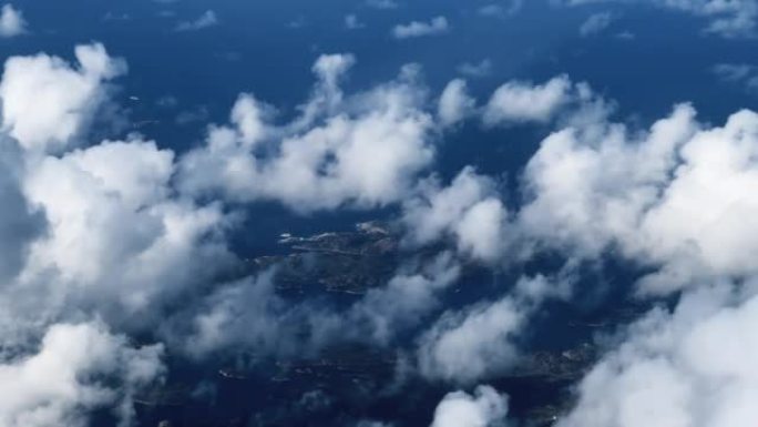 从挪威上空的飞机上看乘客