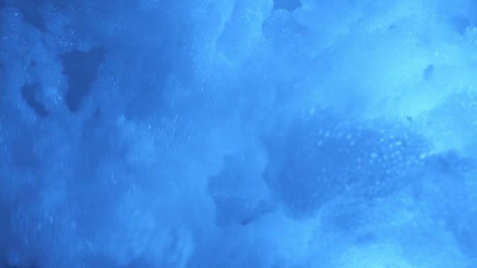 蓝色泡沫泡泡云抽象纹理背景