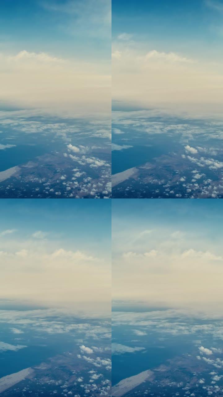 天空上的云，从飞机上看