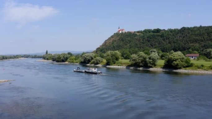 下巴伐利亚的博根贝格山和多瑙河