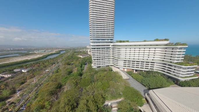 海南三亚保利财富中心海棠广场穿越机航拍