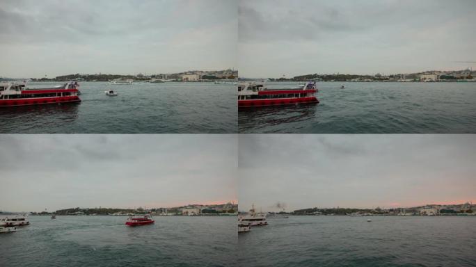 多云的一天伊斯坦布尔市河滨湾交通全景4k延时土耳其