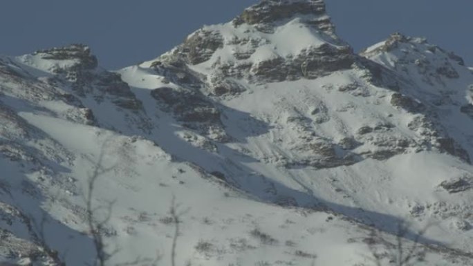 阿拉斯加冬季冰冻雪