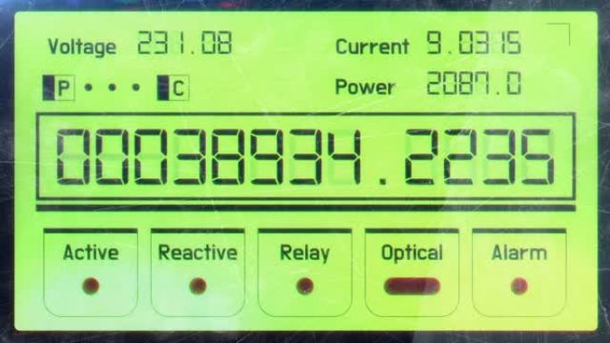 现实的电能表与数字屏幕显示电力消耗，账单