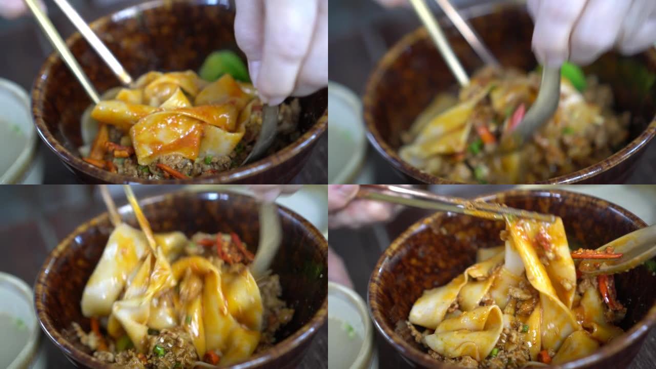 干中国厚米粉配辣椒和辣红油末猪肉牛肉传统食品