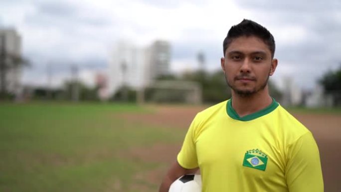巴西足球男子户外肖像