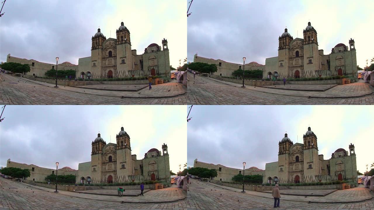 墨西哥瓦哈卡州圣多明各大教堂的延时视图。