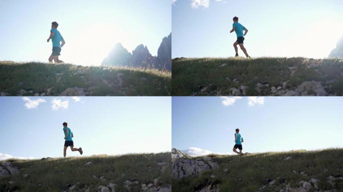 年轻人在山上奔跑，慢动作