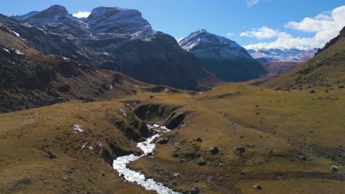 山口河谷鸟瞰图旅游景点旅游目的地河谷