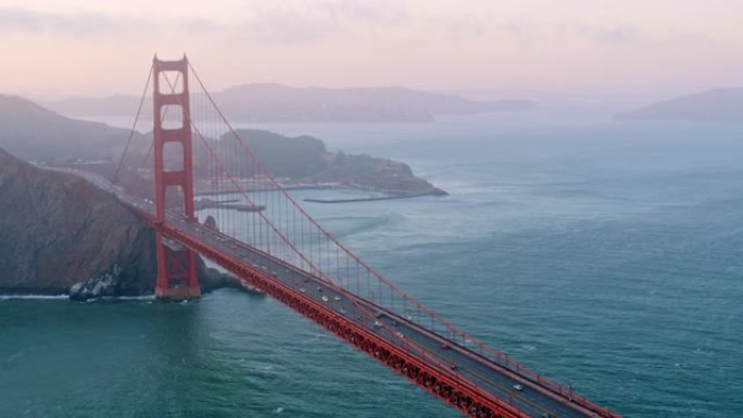 加利福尼亚州旧金山Lime Point的空中金门大桥