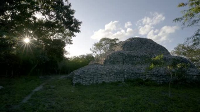 墨西哥古代遗址的广角镜头