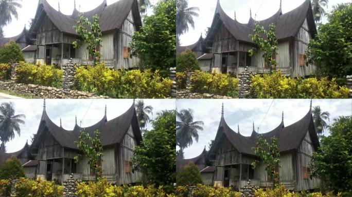 西苏门答腊西俊荣的Minangkabau部落 (Rumah Gadang) 传统房屋视图