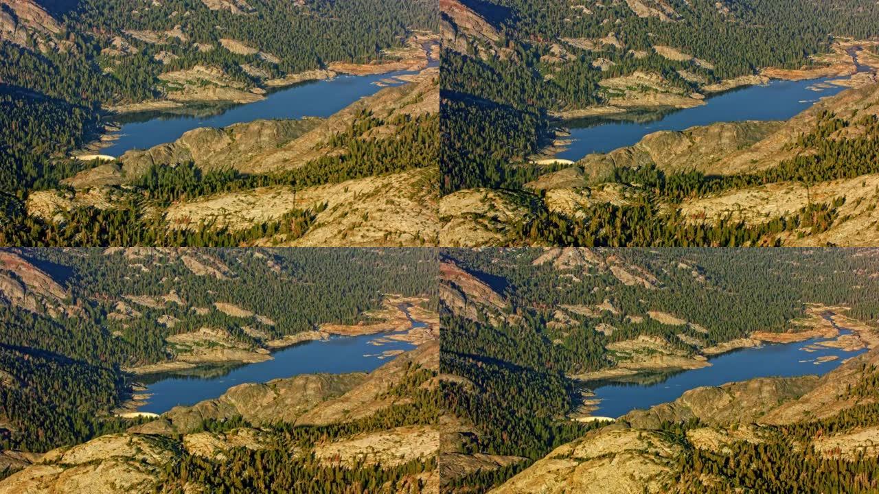 阳光普照的加利福尼亚州优胜美地国家公园的空中山湖