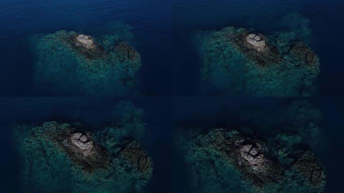 海洋岩石岛