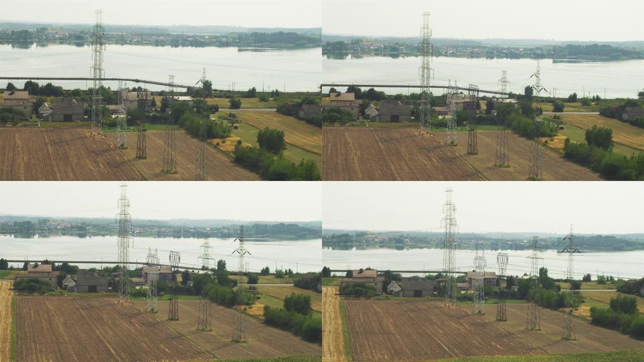 鸟瞰图科宁的城市工业区。背景中的烟囱和工厂建筑