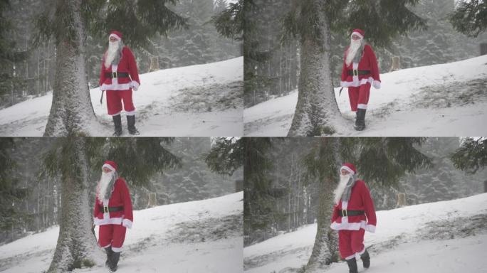 男子打扮成圣诞老人，背着斧头穿过森林