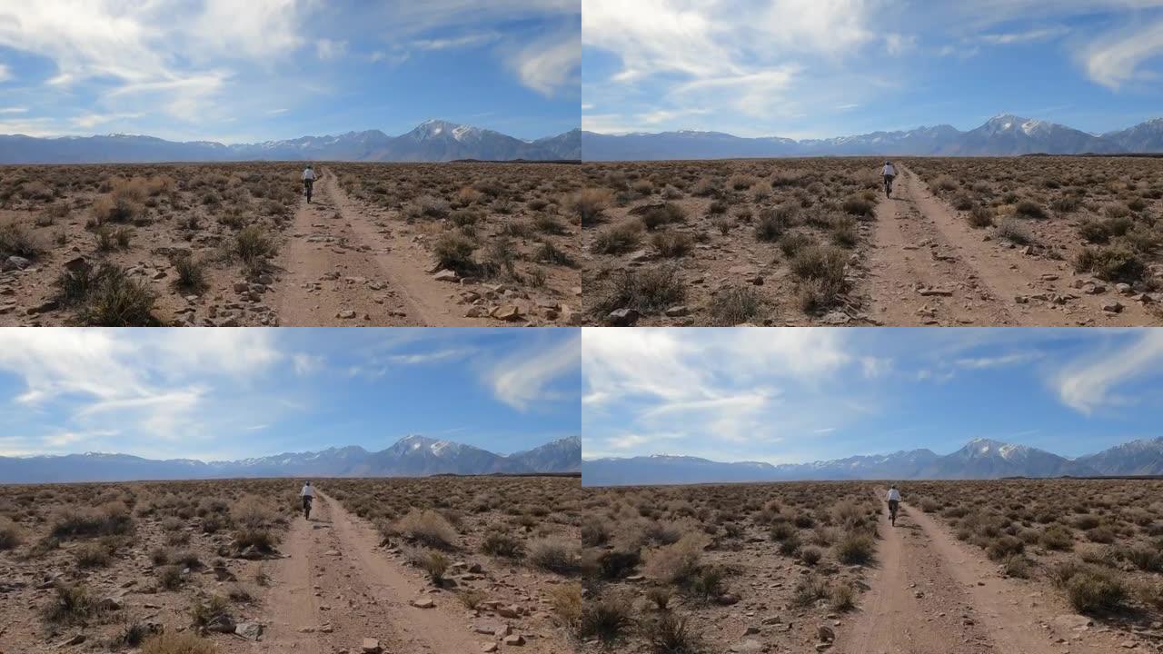 沙漠山地自行车的第一人称视角