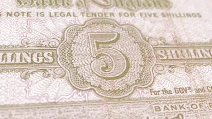 英国英镑纸币-5先令纸币细节与皇冠全息图-英语5先令纸币-新聚合物5磅内部特写镜头 & 旧5先令纸币