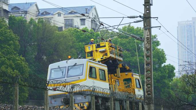 铁路电力电网线路维护抢修