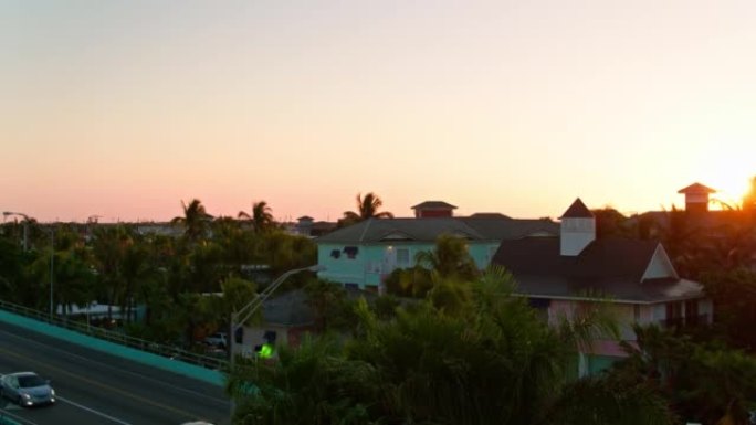 Ft社区的上升鸟瞰图。佛罗里达州迈耶斯海滩
