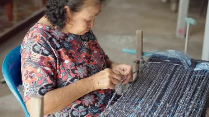 泰国农村社区的手工作品、丝织、编织产品。