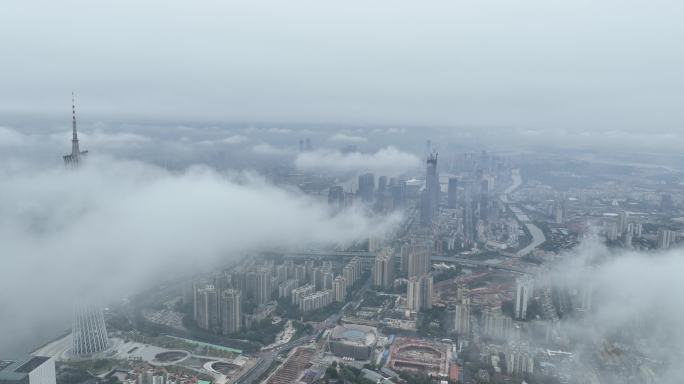 航拍广州珠江新城琶洲新区平流雾