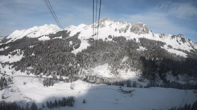 楚格峰冬季雪山冰山