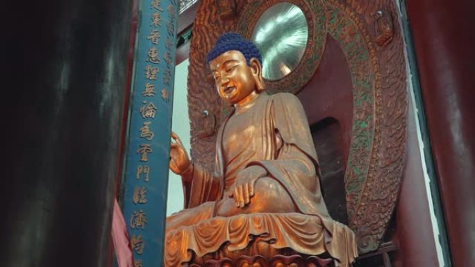 中国杭州灵隐寺佛像。