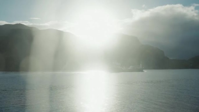 冬季挪威渡船的景色